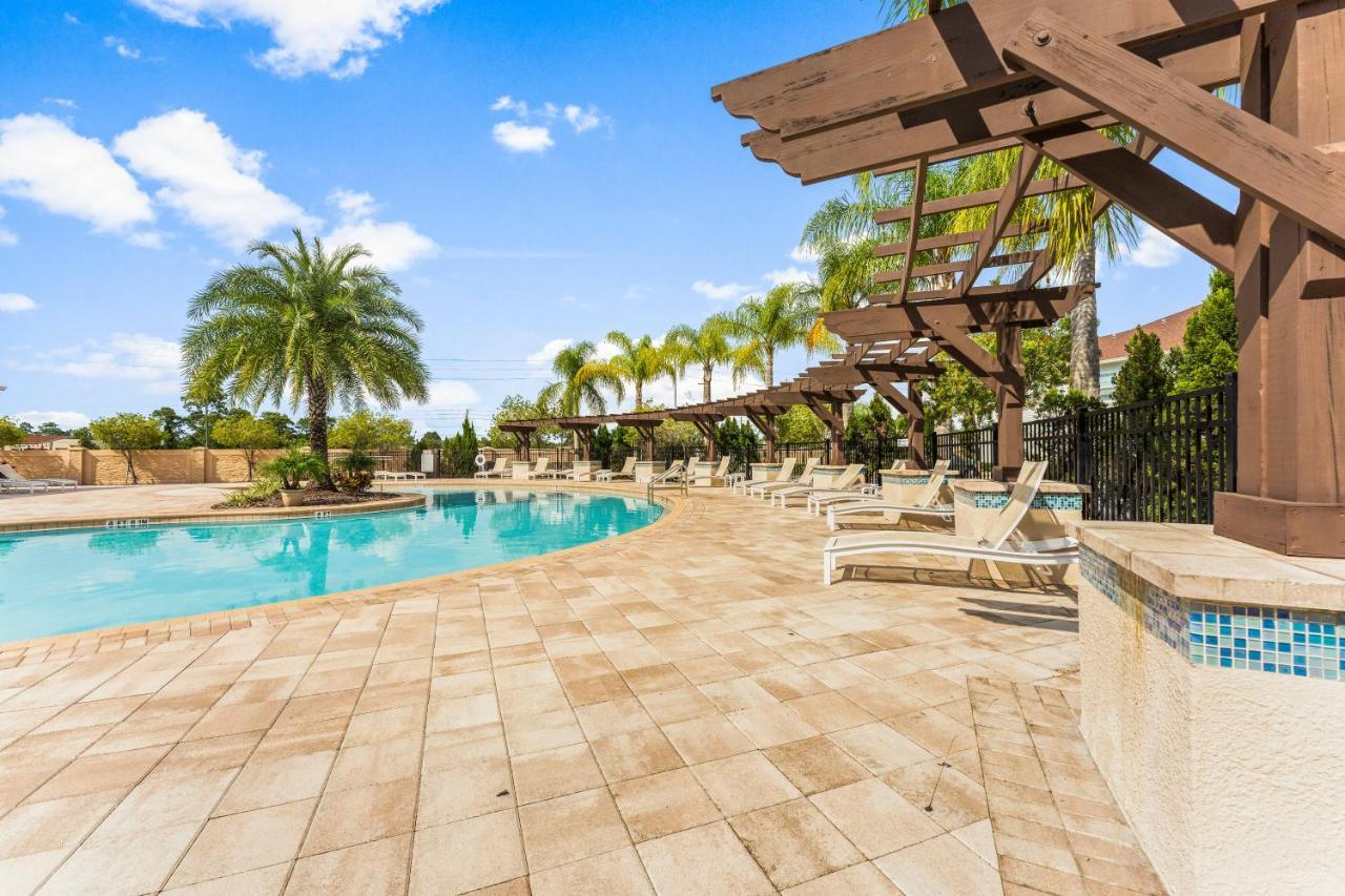 4Br Community Pool Across The Street Wl8989 Villa Kissimmee Exterior photo