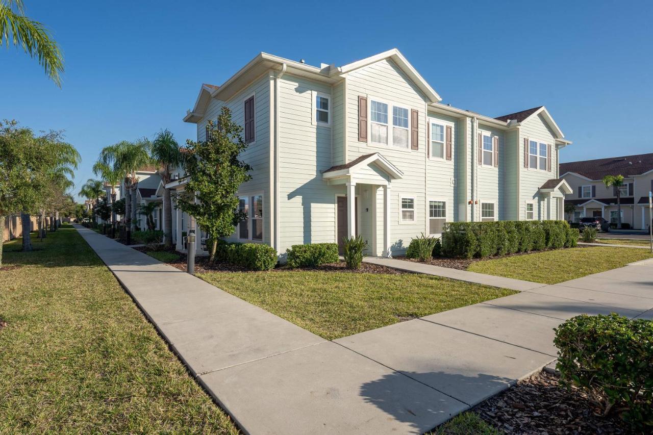 4Br Community Pool Across The Street Wl8989 Villa Kissimmee Exterior photo